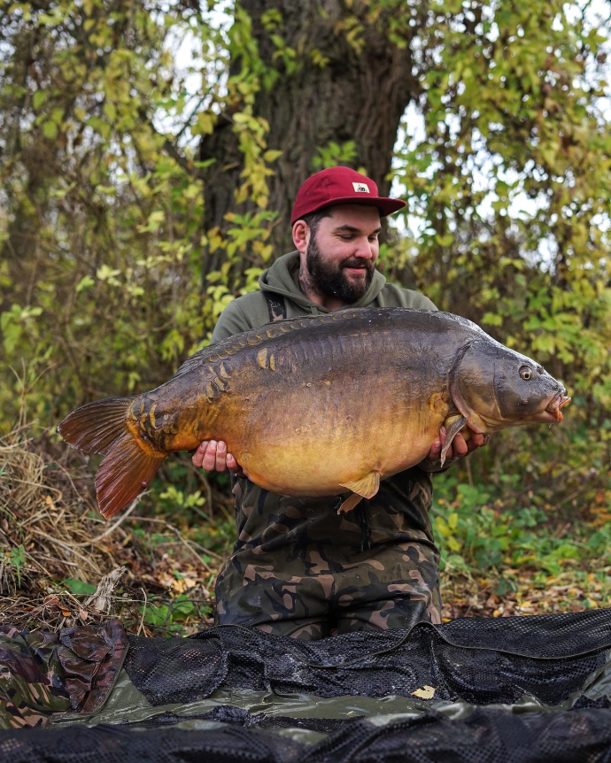 KARPER, VISSEN, FRANKRIJK, LEVEL BAITS, BELGIË, LEVELBAITS, NECTAR, KRILL, SQUID, HERBS