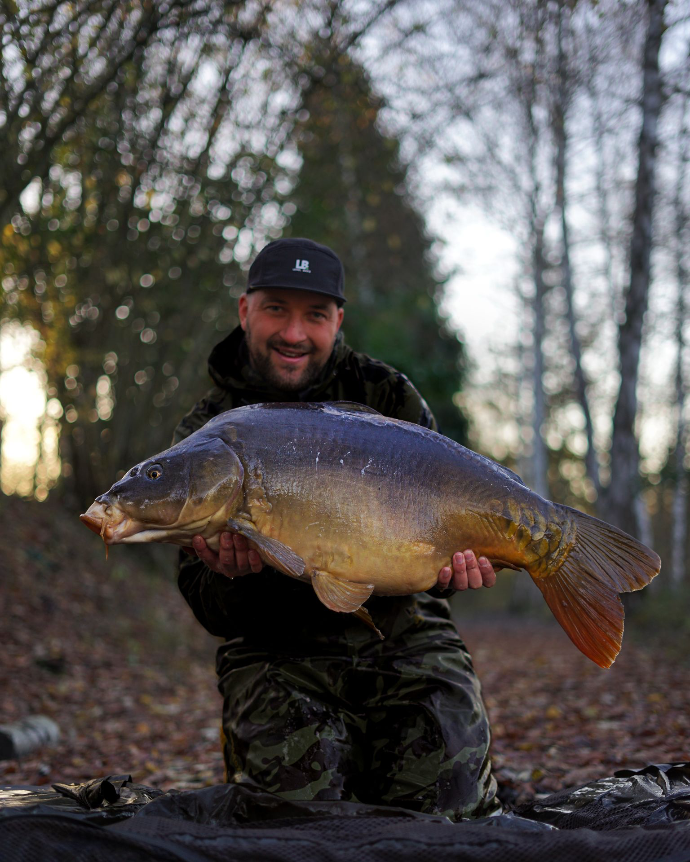 KARPER, VISSEN, FRANKRIJK, LEVEL BAITS, BELGIË, LEVELBAITS, NECTAR, KRILL, SQUID, HERBS